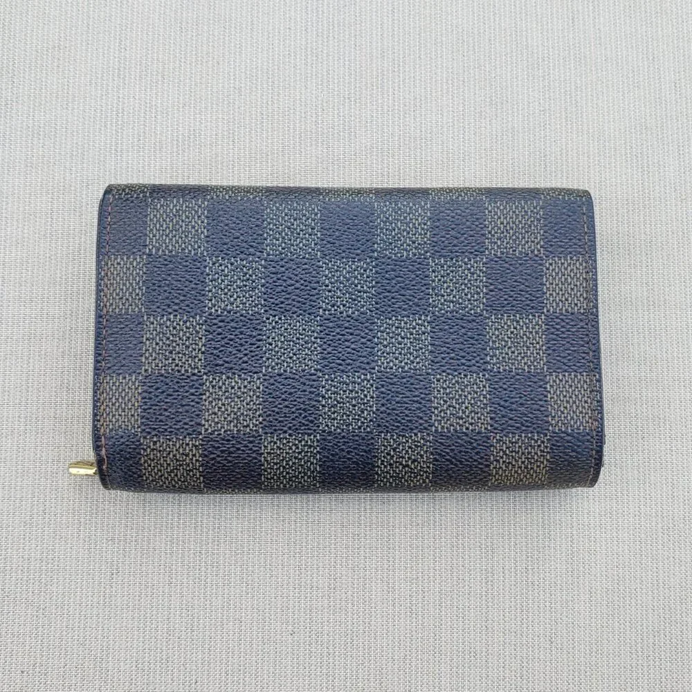 Louis Vuitton Bifold Wallet - Damier Ebene (Porte Monnaie Billets Tresor)